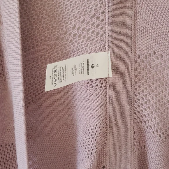 Lululemon Find Your Light Wrap - Picture 4 of 12